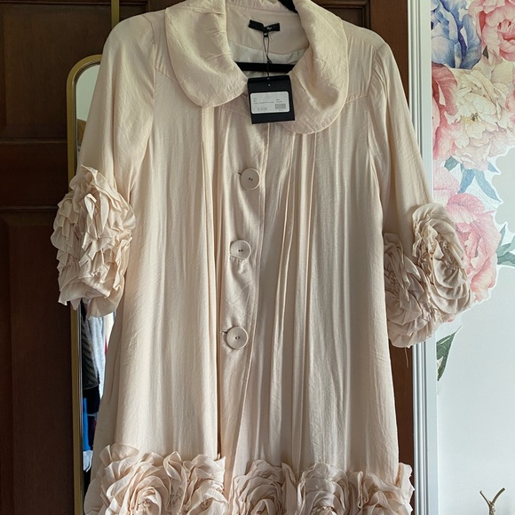 Ryu Jackets & Blazers - Anthropologie Ryu rosette cream flowered peacoat